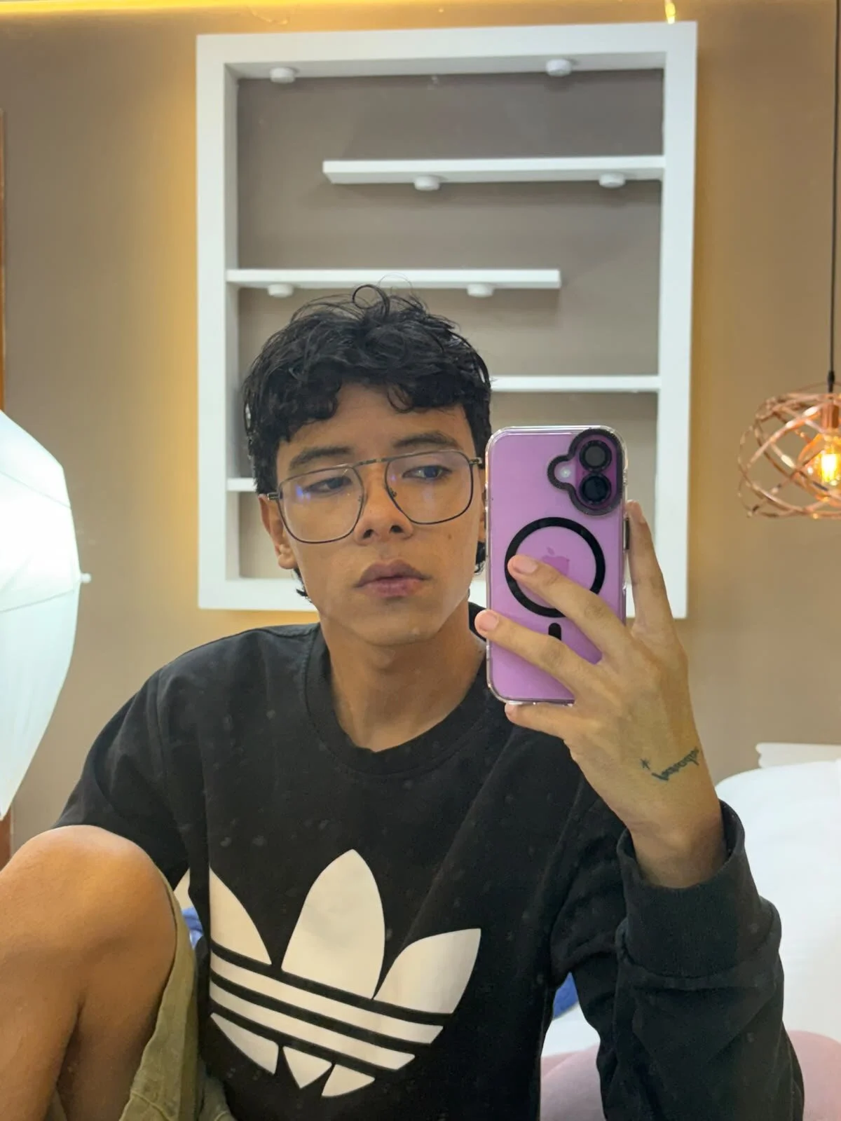 صور Adams__Bobby الرائجة  3992