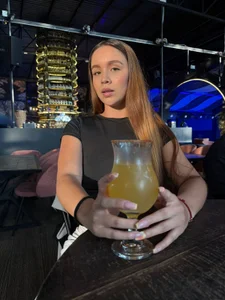 Taiissa_ Friday Plan🍸 зображення 8