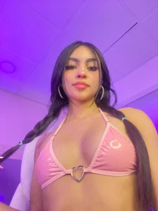 all pink 😛🎀 de celine_golden1 Foto 2