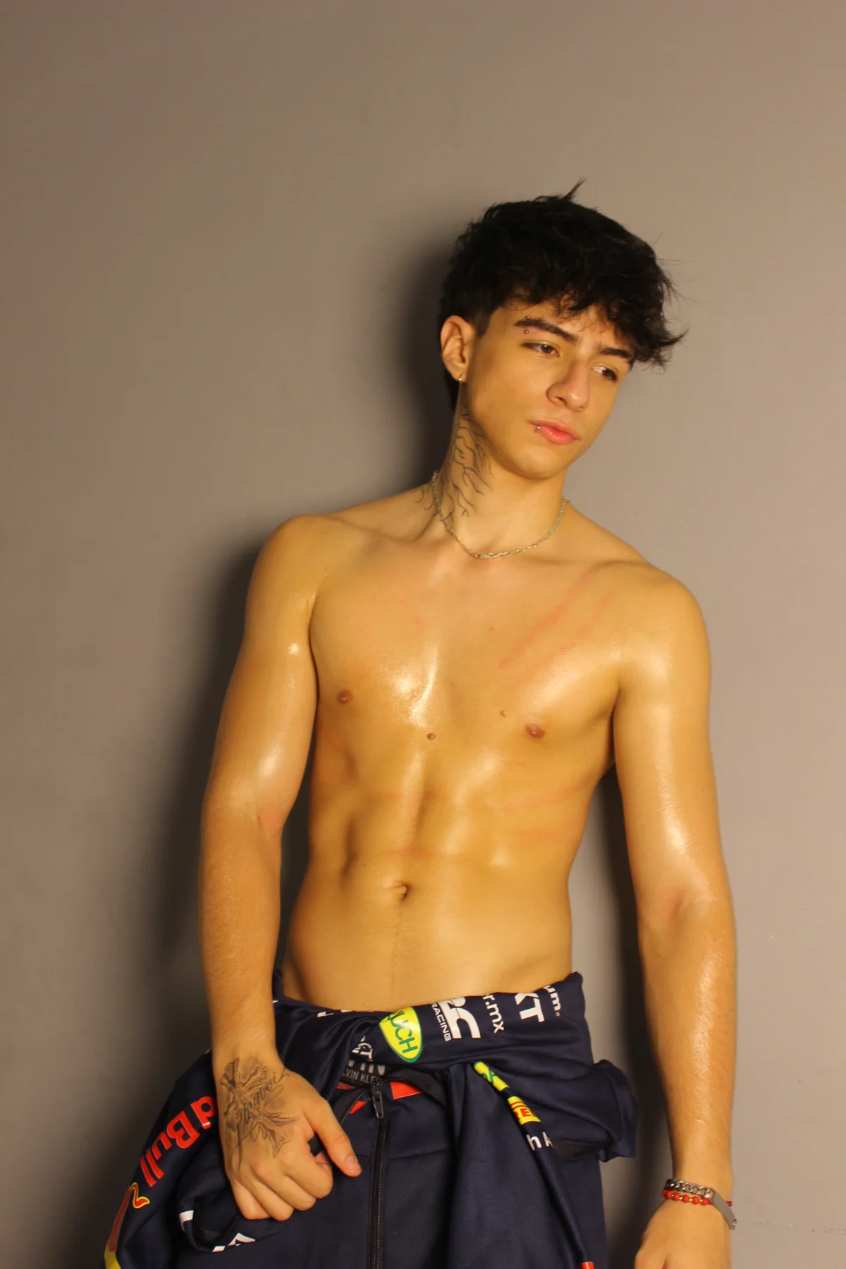 Nathan_Owen 热门图片 799