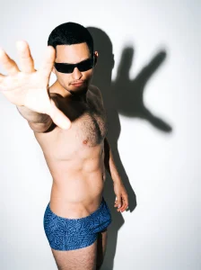 Photo shoot de maxingold  4 Imagens