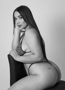 Public od Lucy_Carson_  3 snímek