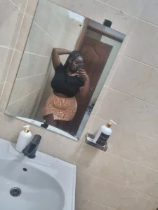 bustytemptress1 Public Foto 6