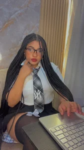 Sexy secretary de Saraa_M Foto 4