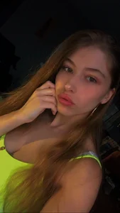 LiliVenom Public Pic 4