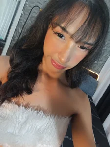 Velvet_Ysabelle Public Poză 2