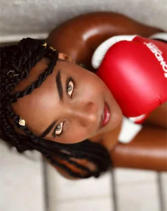 Coral_Lise Sexy black and strong Pic 9