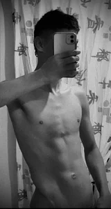 Alexxus_Smith: Subtly Irresistible 👀❤️‍🔥 ( 2 фото)