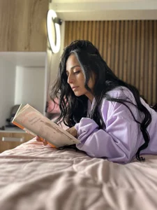 relaxation at home de alizee_33  4 photos