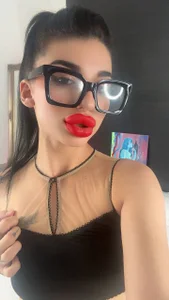 ElysiaKiss Public Pic 8