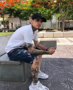 boy_tatto777 boy sexy Gambar