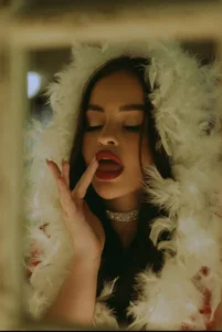 AngelinaTeller Your Santa 🤶 Hình