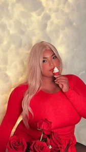 VALENTINE'S DAY❤️‍🔥 de Kenya--Buhle  8 Imagens