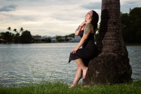 CharlotteScotte Enjoy My Travel With Me! Pic 3