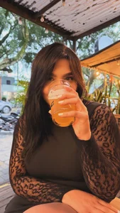 eva_sainnt A drink? Εικόνα