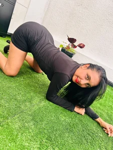 MELIZ_QUEEN sexy woman Foto 2