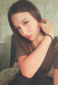 HalleyMedez Public Kuva