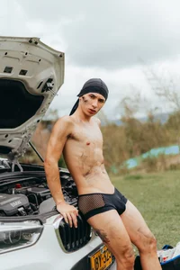 Jotastevensxx: Will you come with me to fix the car? ( 8 фото)