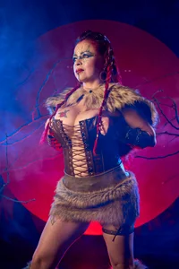Zdjęcia Yashira-Lennis VIKINGA HALLOWEN:  9