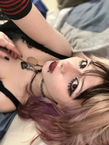 Ashley_Veil Public Bilde 4