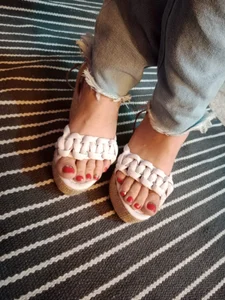 BLONDE_SEXYHOT feet Pic 3