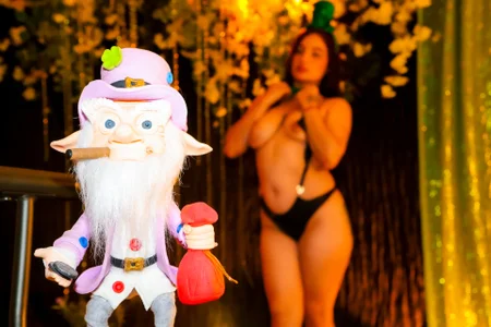 Ashley_Evans22 🍀 Shamrock Seduction 사진 9