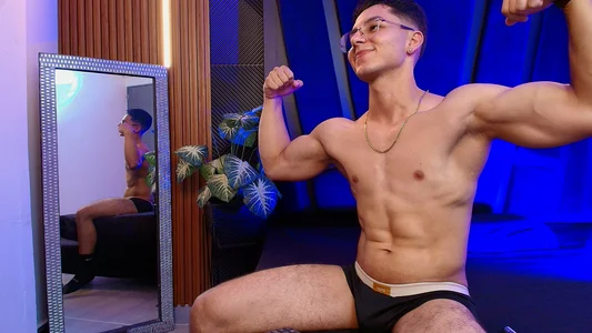 Noah_Clarkkの🛹know me👋の枚の写真