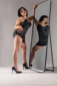 catalinaofficer In front of your mirror Foto 2