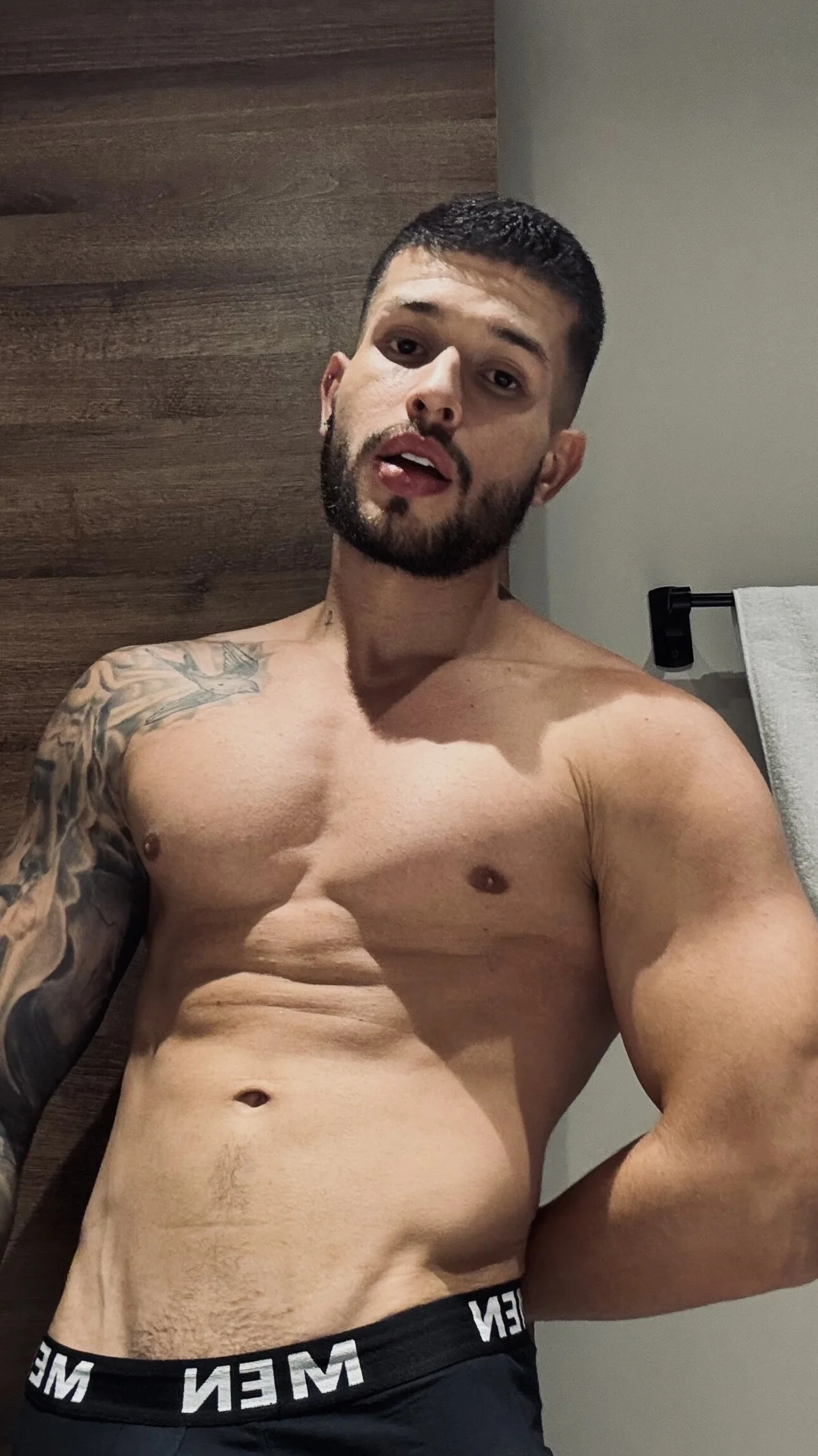 Трендове зображення  4066 Santos_ramirez1