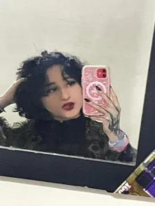 Velvet_C4k3 Public Pic 8