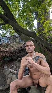 Naked Outside de Caaje_Steele Foto 2