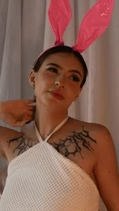 🐰 Hunt Me Down! de Blue_MoonXXX  4 Imagens