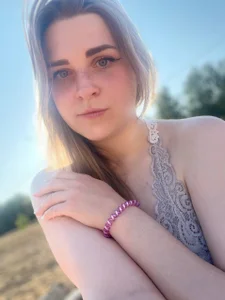 LoriPeterson Public Pic 5