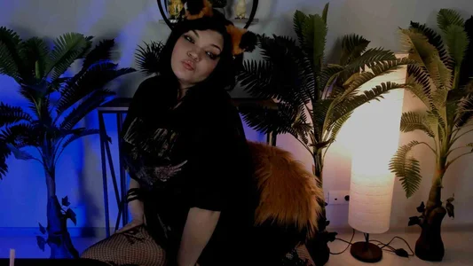 MaryHarrys I'm a squirrel Pic 4