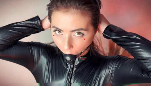 Love_Lines Public Pic 5