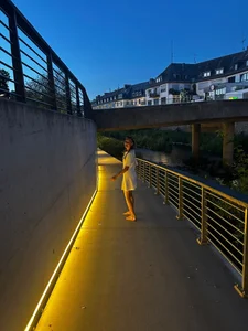 Public od SophiaWestend  4 snímek