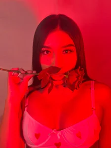 CarolineMaldonado Valentine's Day Bilde 5