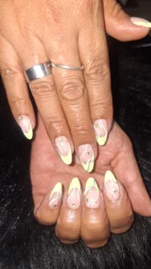 yayita_mature My pretty nails Pic 4