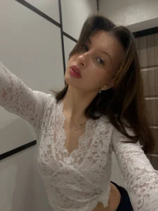 Zdjęcia LouiseChavez vibe check:  5