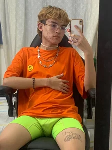 Angelo_018: I'm in orange ( 2 фото)