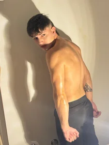 Lucas_VenomのPublicの 4枚の写真