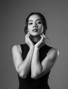 Elegant & Pasional 🦋✨ de luna_hot_ass  3 Imagens