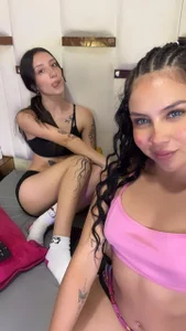 Thepinkempire APRIL AND SOFIA Pic 2