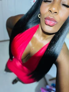 _Queen_Sasha Public Pic 3