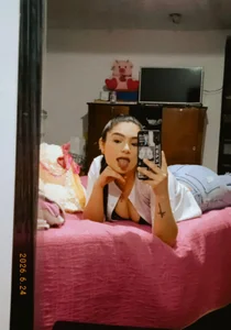michellee444 🖤 Pic 2