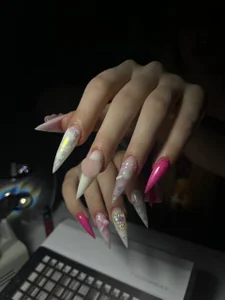 Alice_Halleのmy sexy NAILS!!!の 6枚の写真