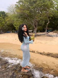 pretty_pettite 🌊🌊🧜🏽‍♀️ صورة واحدة|pretty_pettite 🌊🌊🧜🏽‍♀️ صورتان|pretty_pettite 🌊🌊🧜🏽‍♀️  3 صور|pretty_pettite 🌊🌊🧜🏽‍♀️  3 صورة