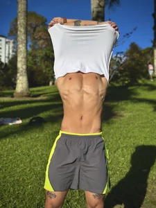 j_deex the sun kissing my skin صورة واحدة|j_deex the sun kissing my skin صورتان|j_deex the sun kissing my skin  2 صور|j_deex the sun kissing my skin  2 صورة