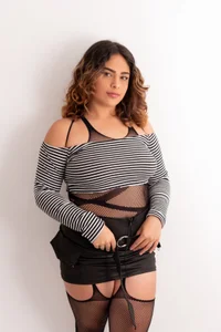 Daranaa_ Goddess body!🫦 صورة واحدة|Daranaa_ Goddess body!🫦 صورتان|Daranaa_ Goddess body!🫦  3 صور|Daranaa_ Goddess body!🫦  3 صورة