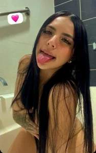 Maddy_Purple Public Pic